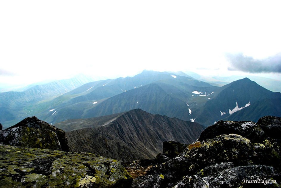 Вид с вершины горы Народная, национальный парк «Югыд Ва»